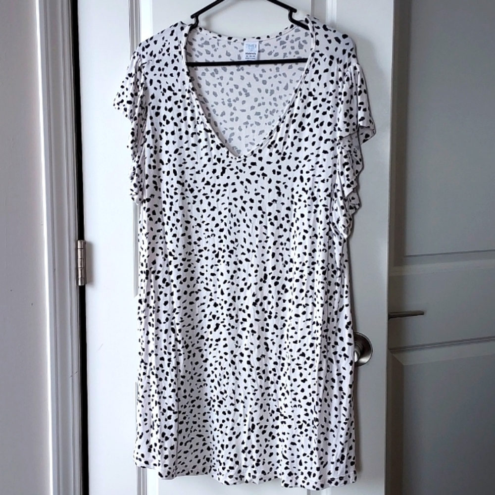 Time & Tru maternity short sleeve top xl white/black